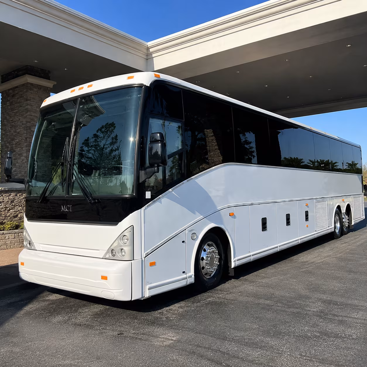 bus rental options for san angelo trips