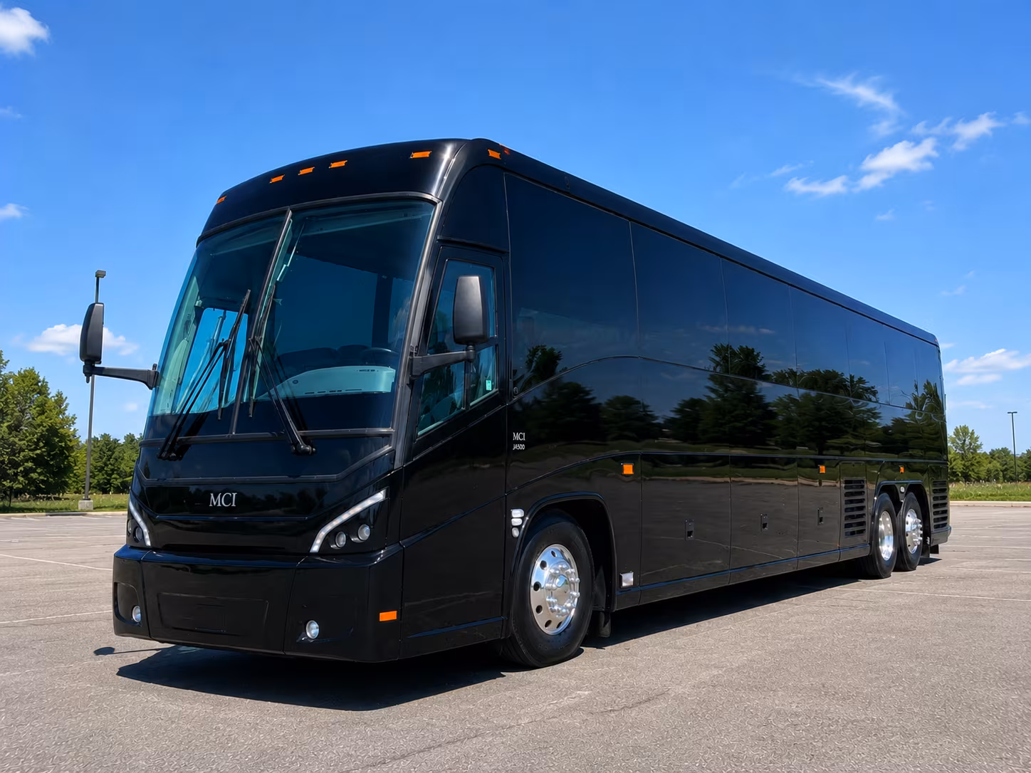 wedding shuttle service at the san angelo museum of fine arts and riverside venues
